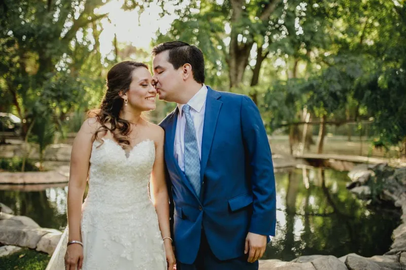 Consejos para usar el azul prusia en la decoración de bodas y eventos