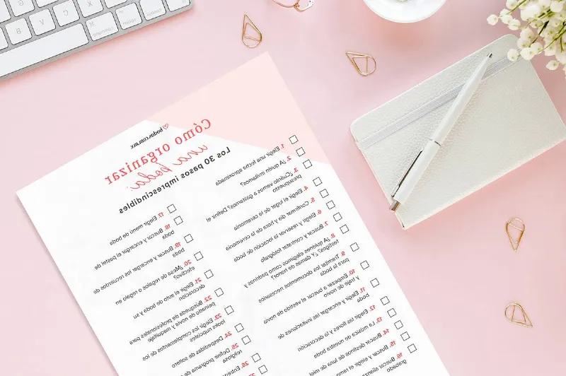 Elige el tema perfecto para tu evento con detalles en azul marino